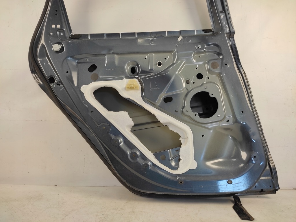 фото №12, Renault zoe дверь левая задние задняя 2012-
