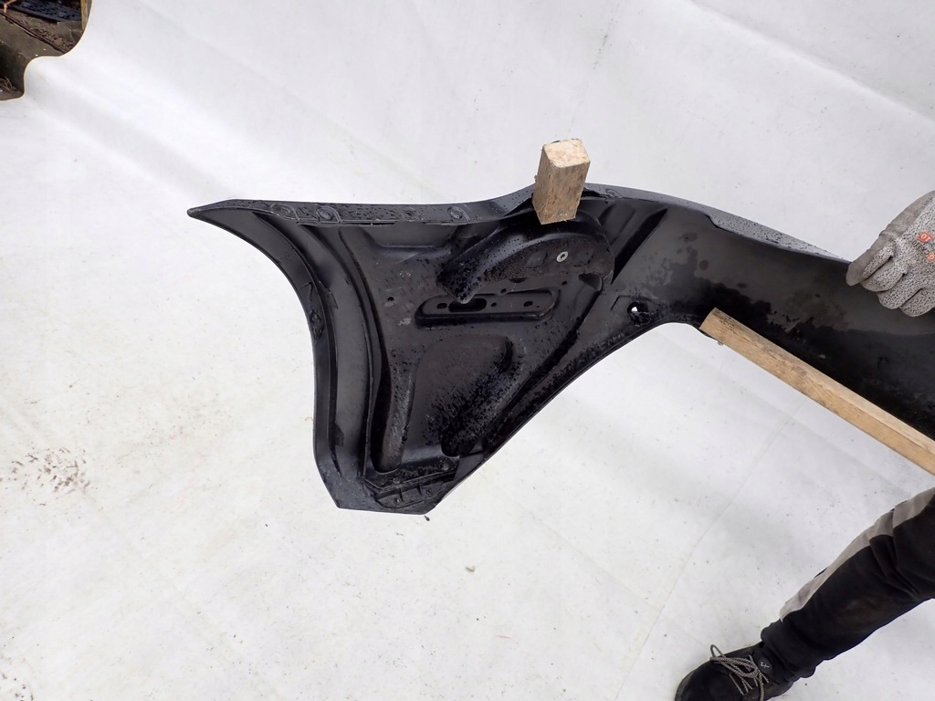 фото №9, Aston martin vantage s v12 бампер задняя задний pdc