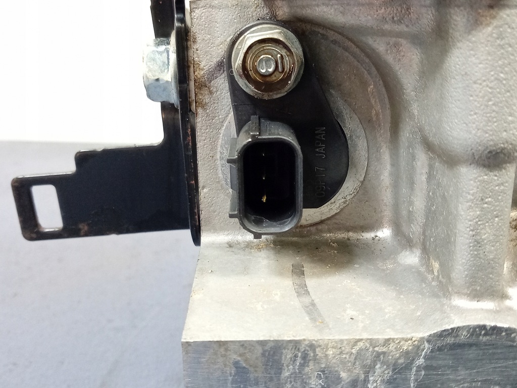 фото №8, Honda civic ix 1.8 i-vtec головка двигателя r18z1