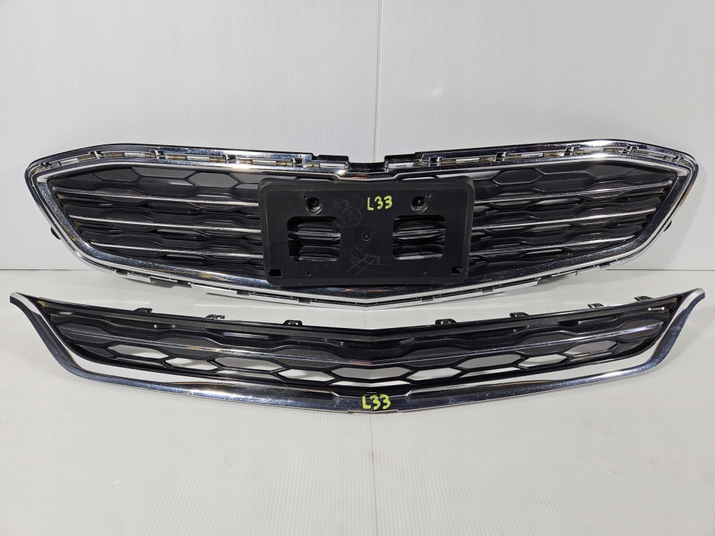 Купити Решітка радіатора решітка радіатора перед передній chevrolet malibu + решітка 84159846 оригінал