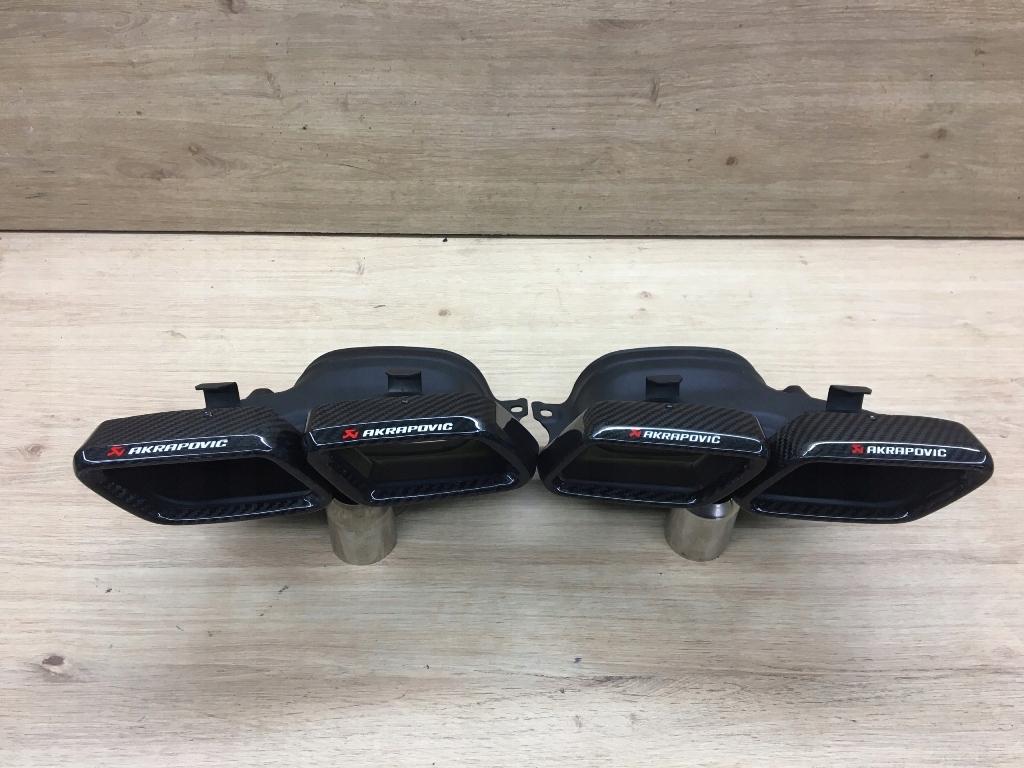 Наконечник połysku впуск 165 mm вихід 260mm до mercedes cla cls glc gle gls в Україні