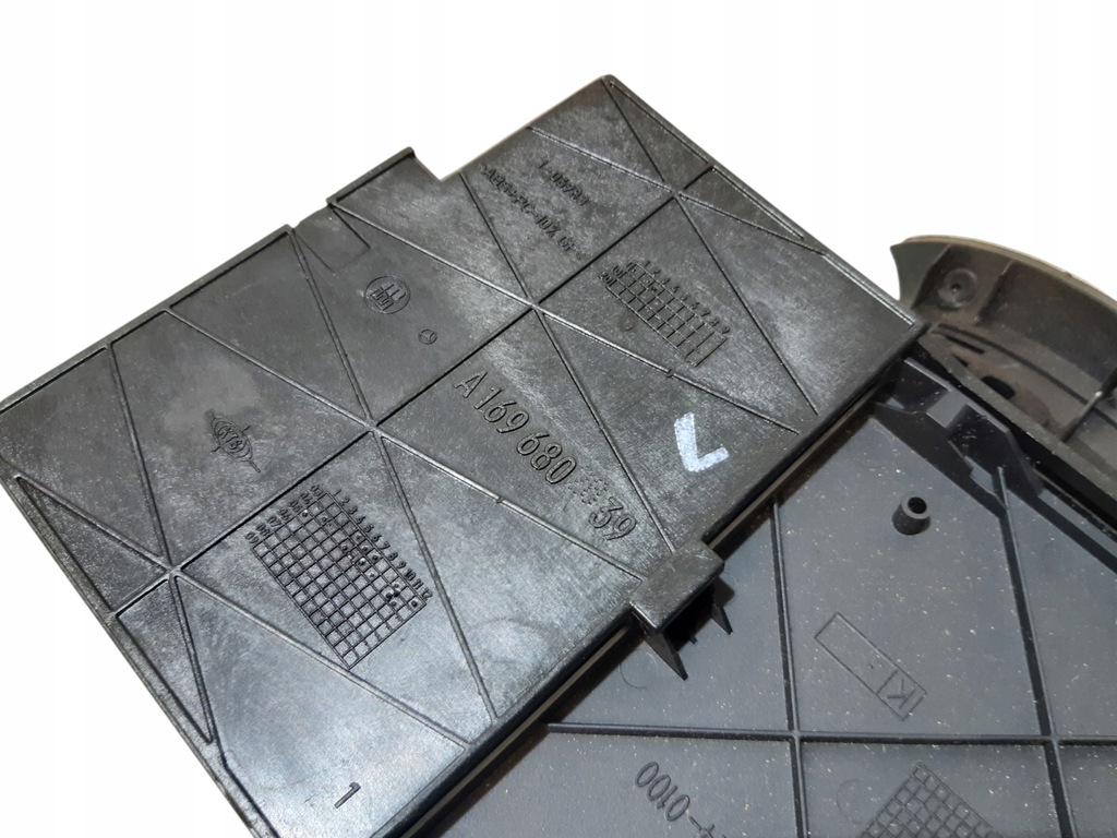 фото №8, Рамка dekor защита домкрата mercedes w169 w245 a1696802639