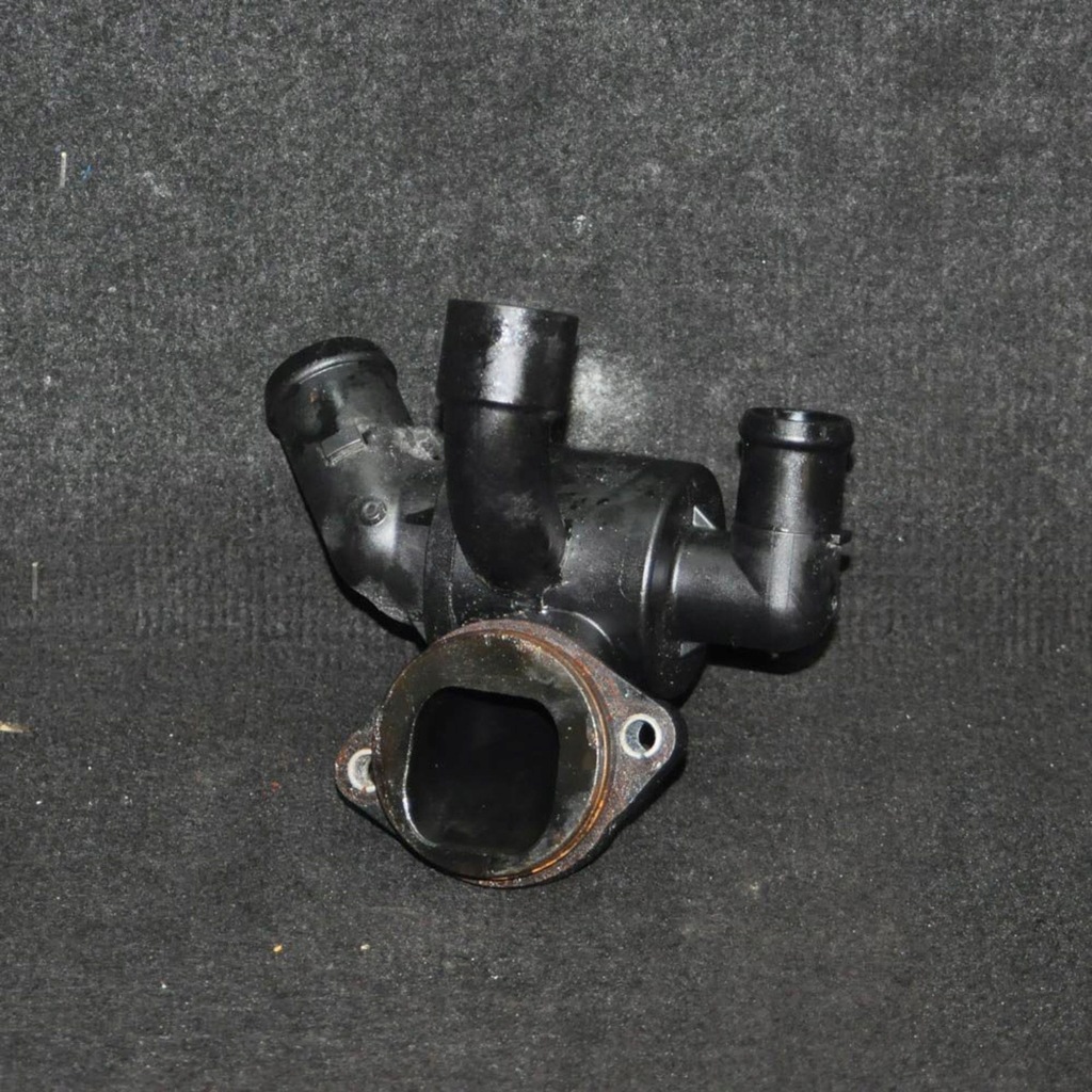 фото №1, Skoda yeti 5l 2012 термостат