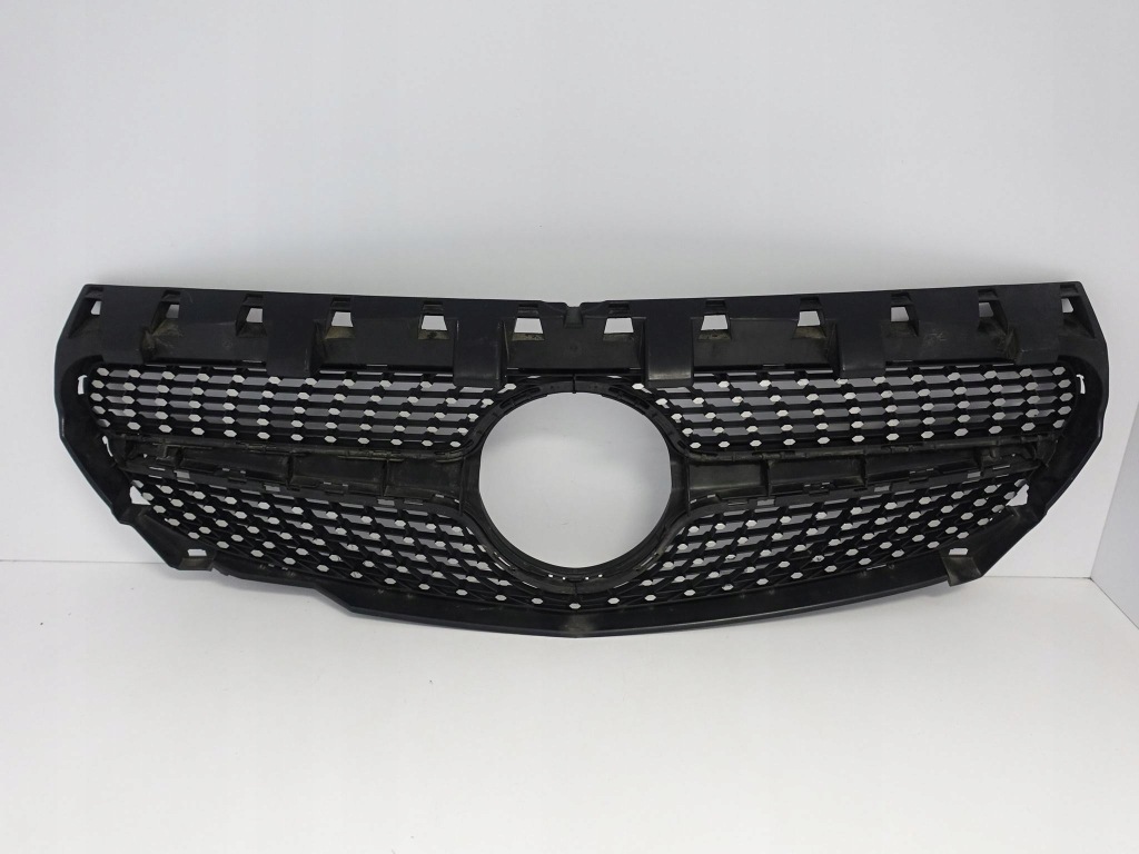 фото №1, Mercedes cla c117 x117 amg 13-17 решітка радіатора решітка радіатора решітка diamond