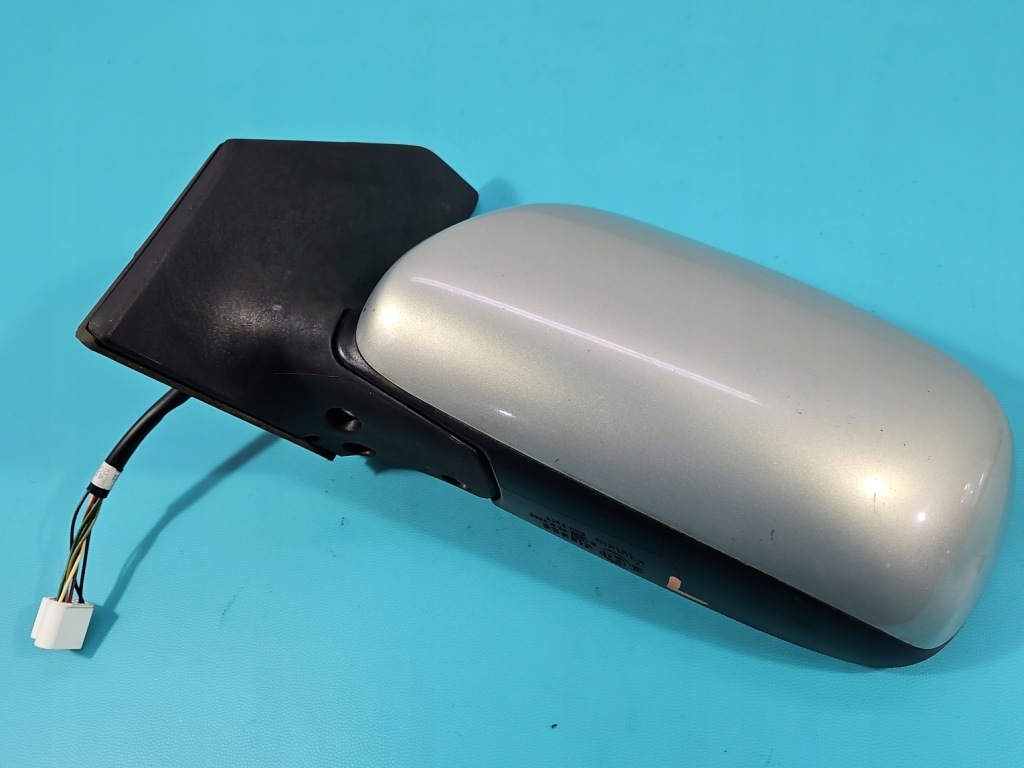 Купити Дзеркало ліва 7pin toyota avensis 2 t25 колір 6t1 європа