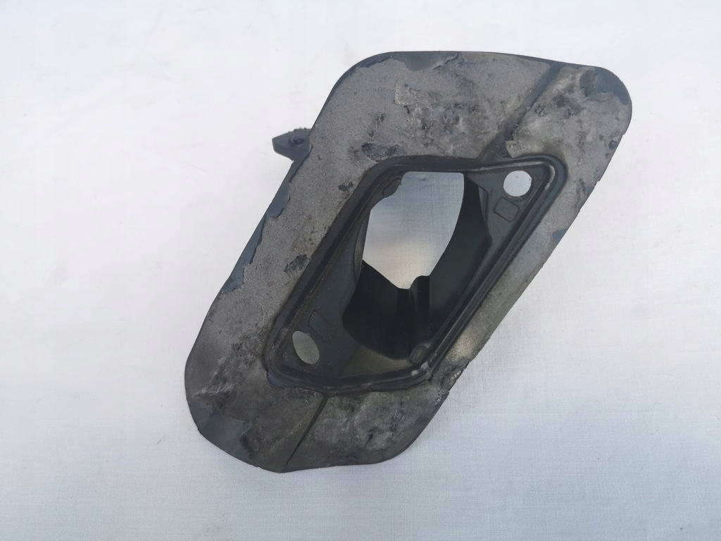 фото №4, Bmw f34 кронштейн форсунка лампи праве 7293802