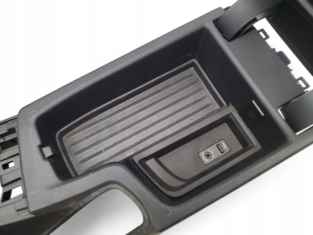 фото №8, Bmw 3 f30 f35 f31 9207357 панелі керування, перемикачі