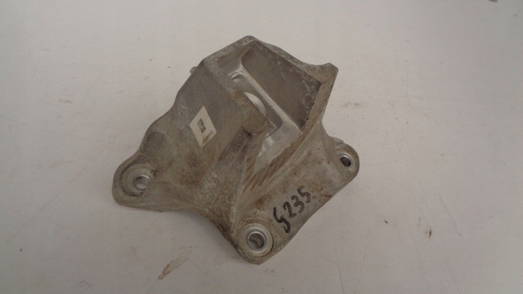 фото №1, Ford ranger iii 3.2 tdci '18 кронштейн двигателя