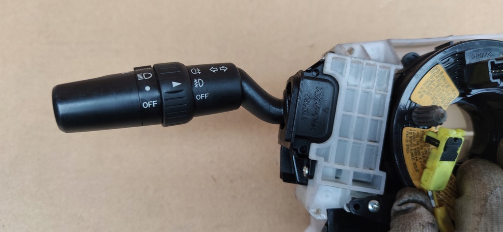 фото №6, Mazda 5 переключатель поворотники дворник