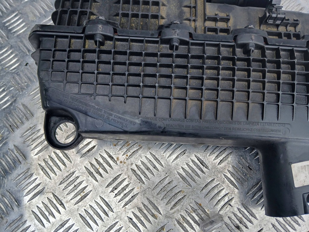 фото №10, Dacia duster i корпус фильтра воздуха 1.5 dci h8201045043 2010r