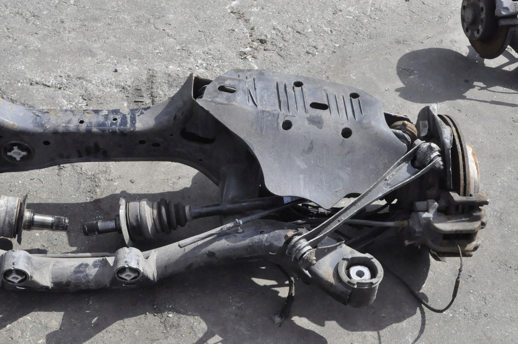 фото №11, Bmw f32 підвіска балка задня