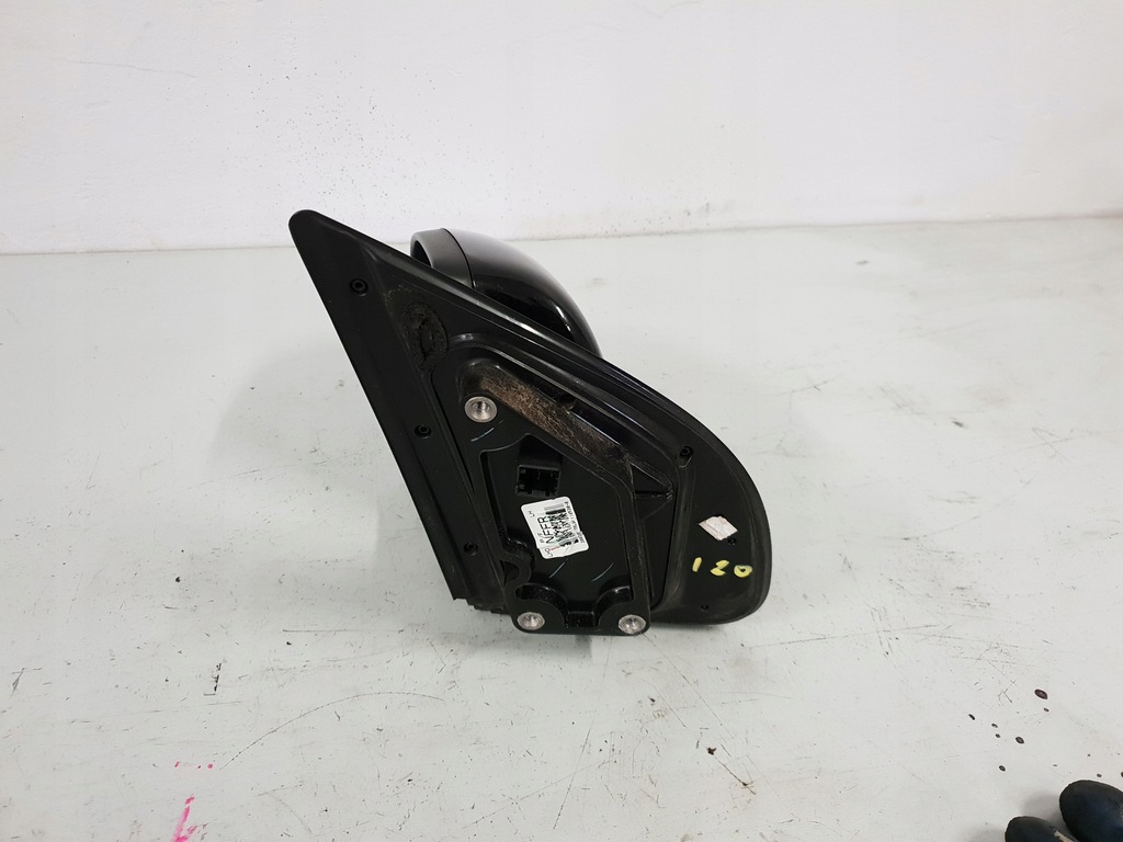 фото №7, Hyundai i20 09r fr зеркало левая складной europa