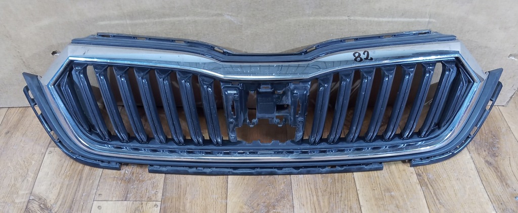 фото №1, Octavia 4 iv 2020- решётка радиатора решётка радиатора решётка радиатора хром молдинг