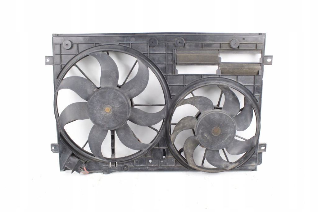 фото №1, Вентилятор радиатора passat b6 2.0 tdi 140km 05-10