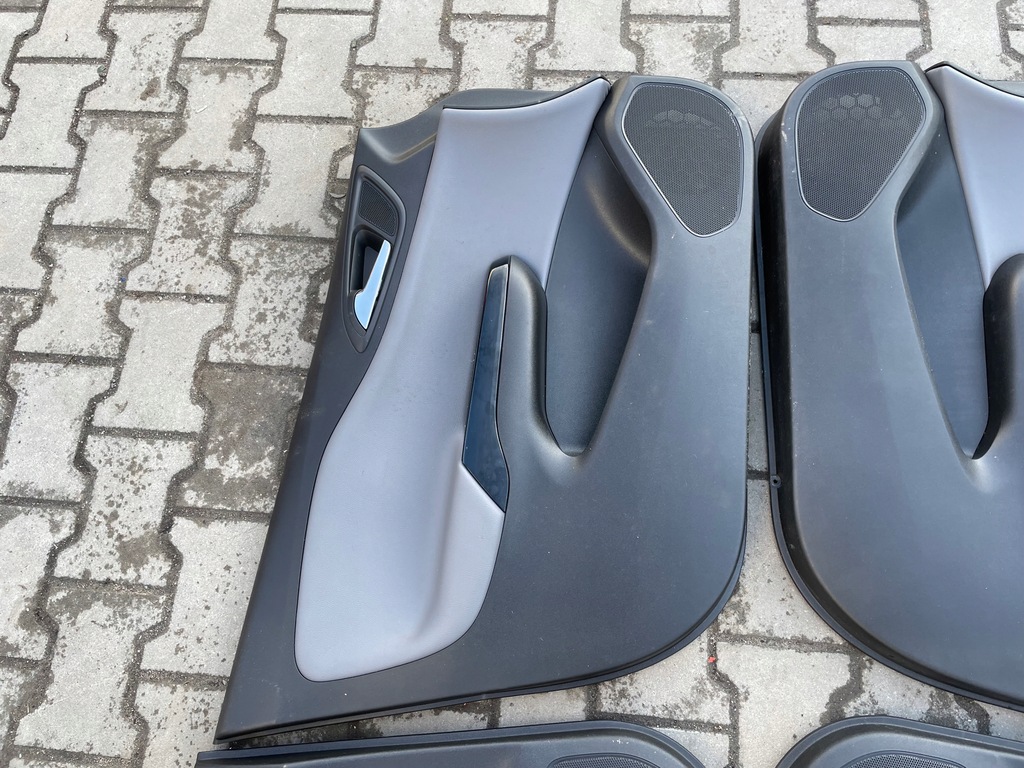 фото №7, Opel corsa e обшивки комплект 5d