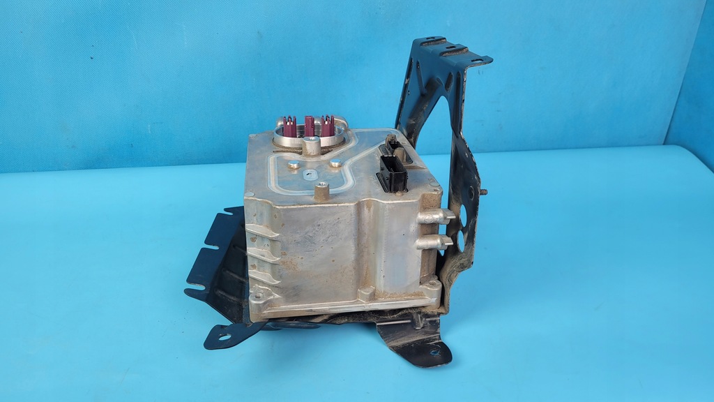 фото №13, Mercedes eqe w295 350+ 23r блок управления аккумулятора преобразователь a0009005438