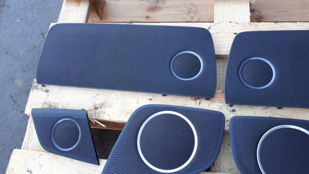 фото №3, A5 8t s5 накладки дверь bang olufsen kpl coupe
