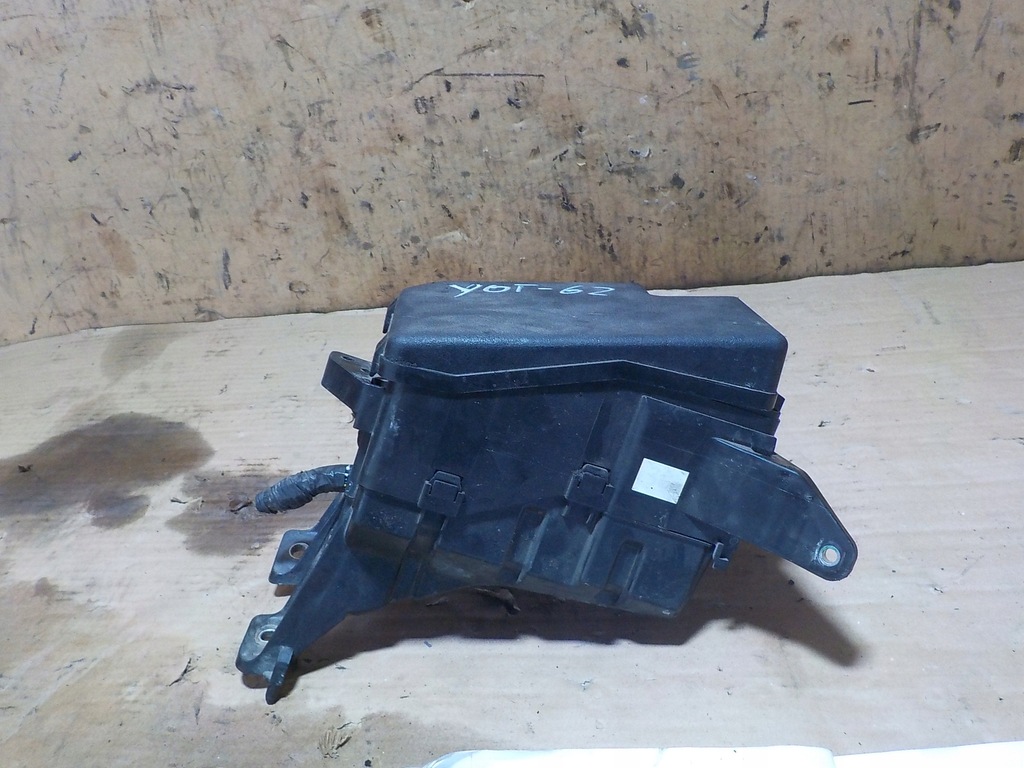 фото №1, Toyota rav4 iii коробка запобіжників