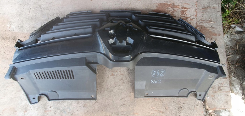 фото №6, Решітка радіатора решітка радіатора бампер перед renault sandero ii 623105875r