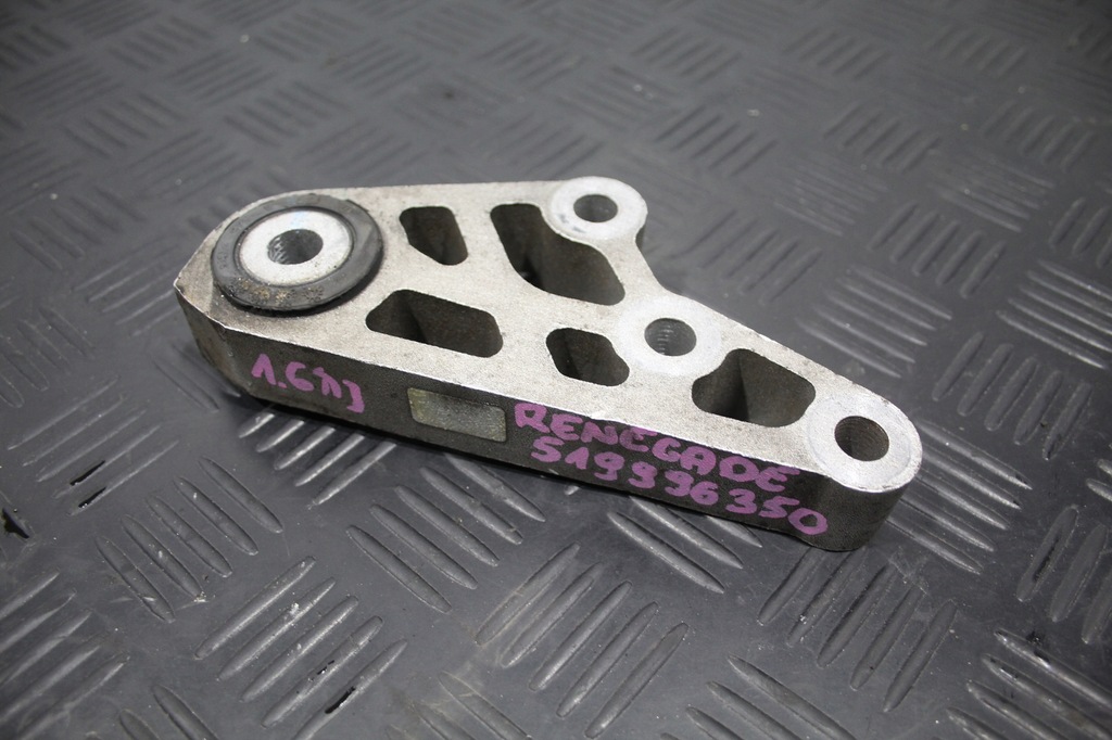 фото №1, Кронштейн кронштейн двигуна jeep renegade 519996350