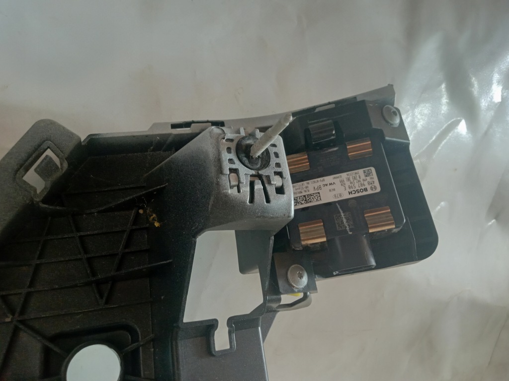 фото №10, Audi a5 cabrio 8w 17- направляющая бампера задняя радар usa