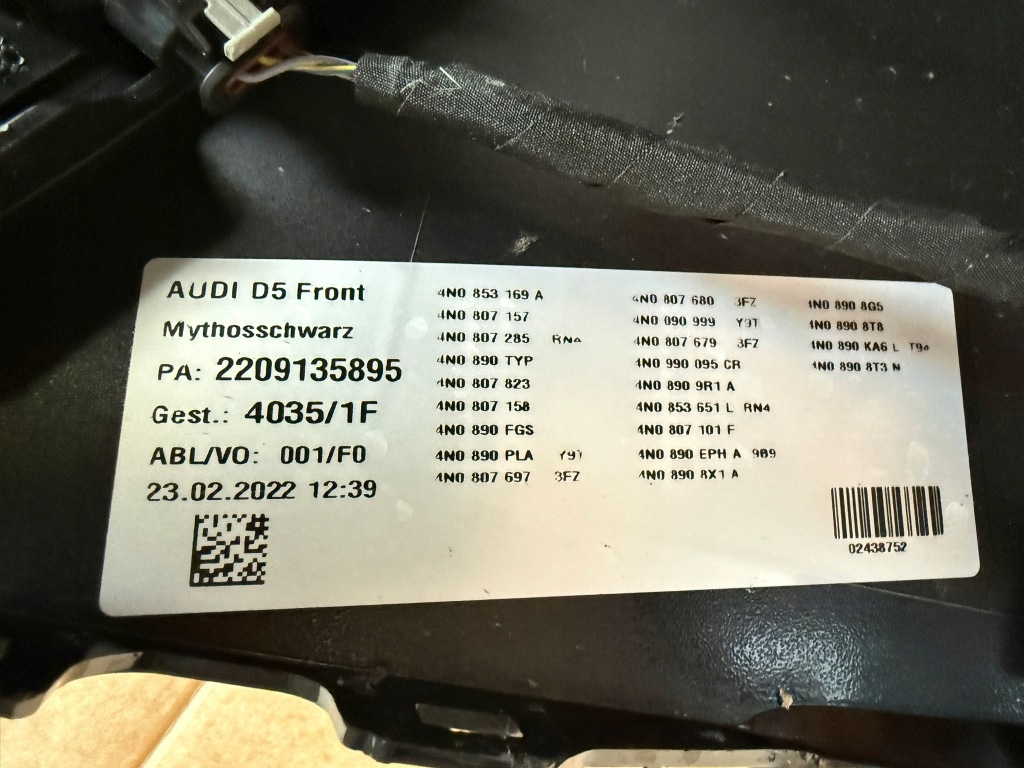 Audi a8 d5 4n бампер перед передній pdc решітка радіатора ly9t orgina kom 4n0807697 21r Недорого