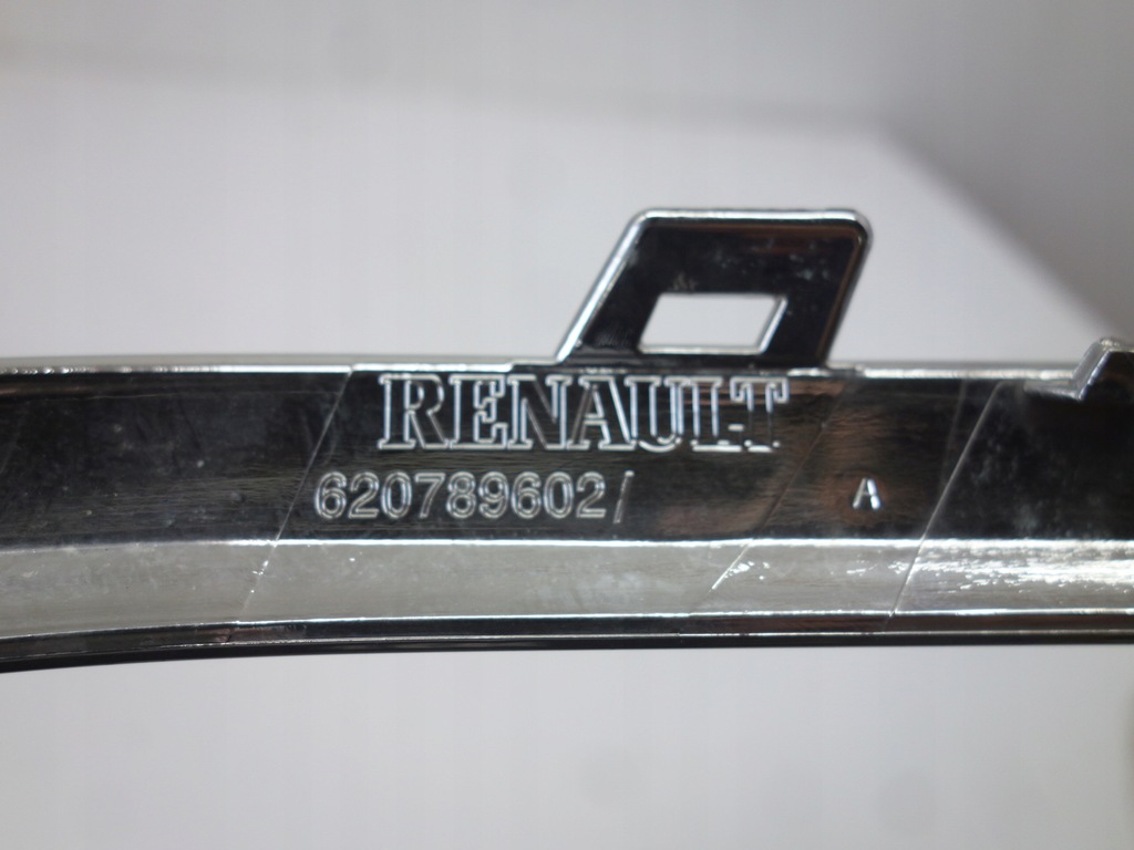 фото №4, Хром решетка renault captur i lift 2017-2019 620789602r