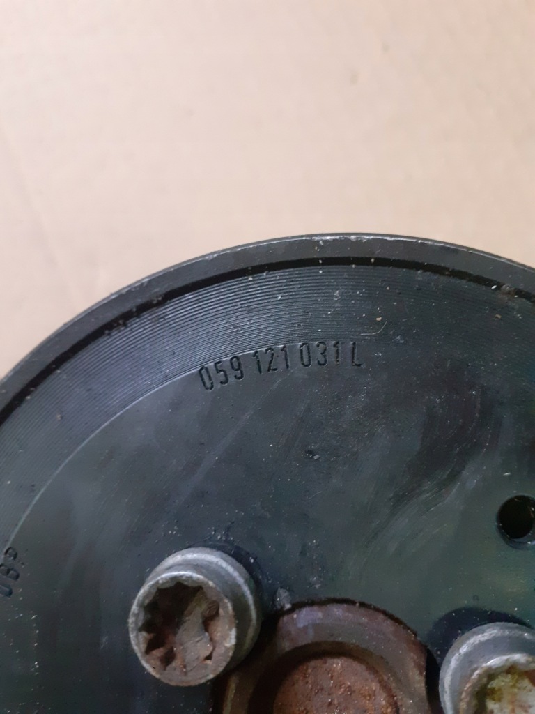 фото №3, Насос wody audi 2.7 3.0 tdi 059121031l