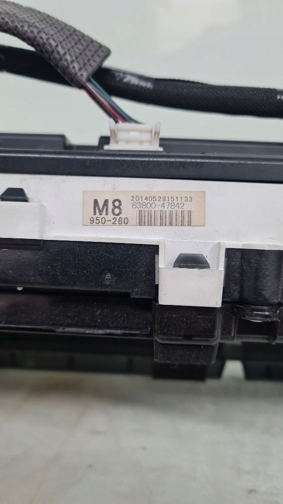 фото №8, 2014 toyota prius+ zvw40 лічильник 769167180