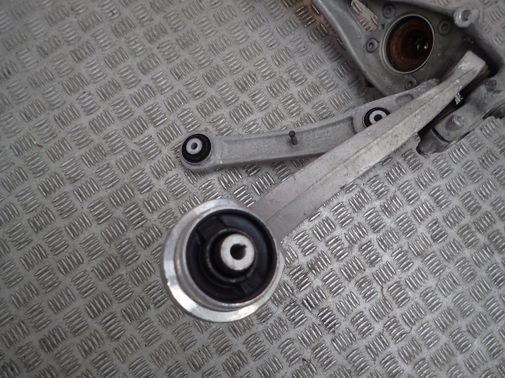 фото №6, Audi q7 sq7 4m подвеска поворотный кулак передняя правая рычаги n43