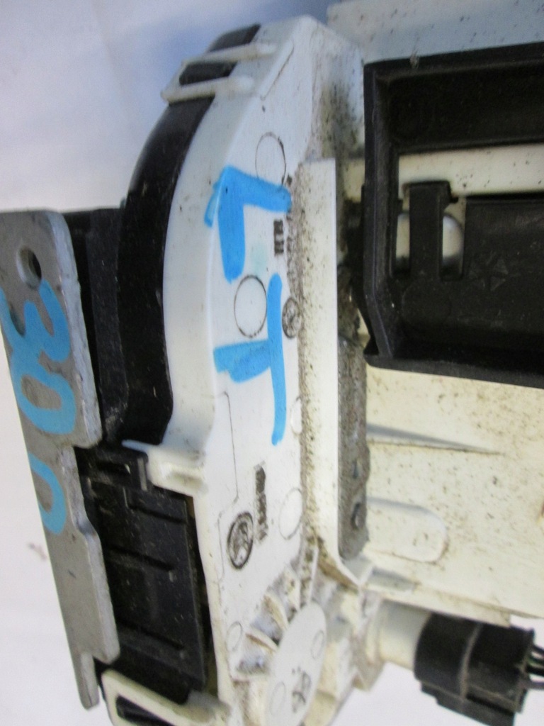 фото №8, Chrysler 300 ii замок w двері перед задня лівий правий передні задні 11-24