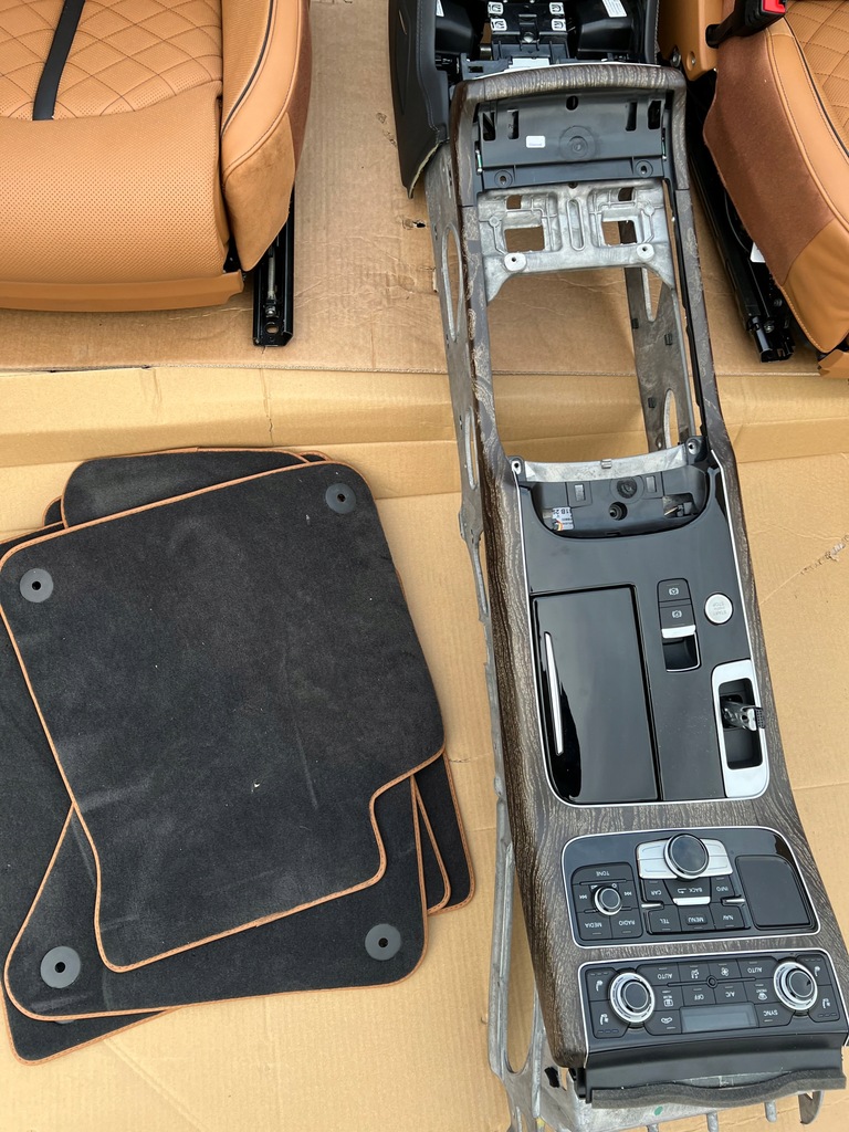 фото №16, Audi a8 d4 4h сиденья audi exclusive long туннель rse