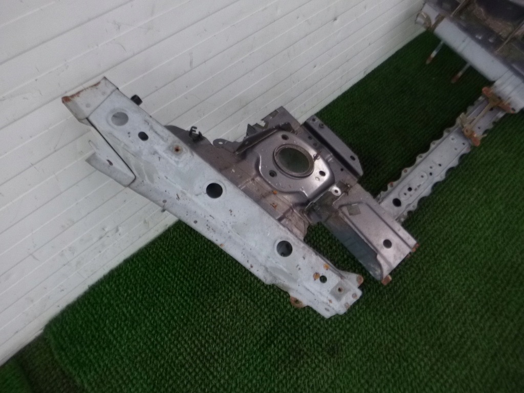 фото №5, Mazda mx-5 nc 06 балка передняя подкрылок лонжерон