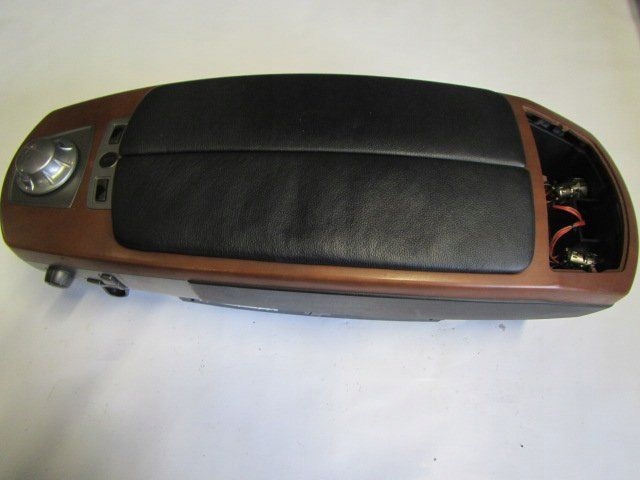 фото №1, 51167018140 консоль середня bmw 7