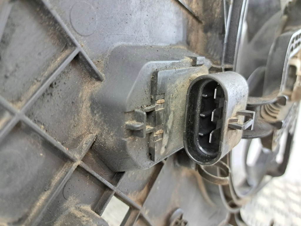 Opel meriva b 2010 електричний вентилятор радіатора Зі Шроту