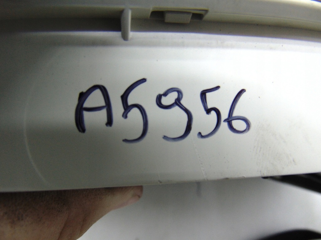 фото №7, Лампа освітлення салону кабіни 8t0947135b audi a4 b8 a5