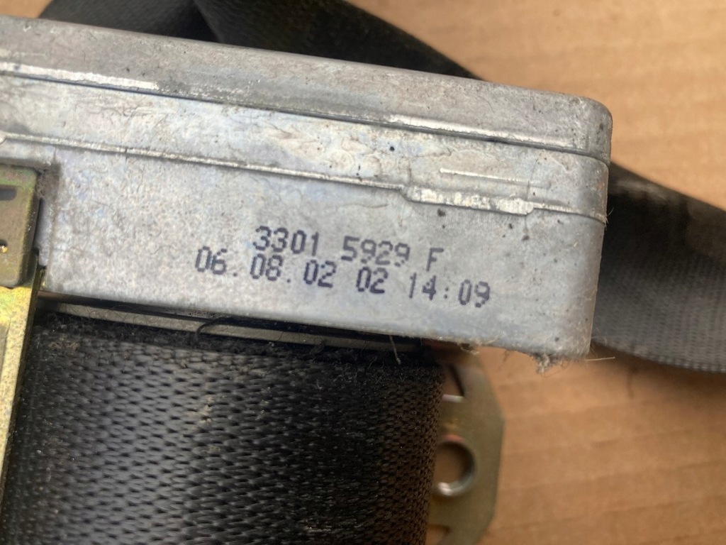 фото №2, Pas безпеки перед лівий mercedes w203 c-klas