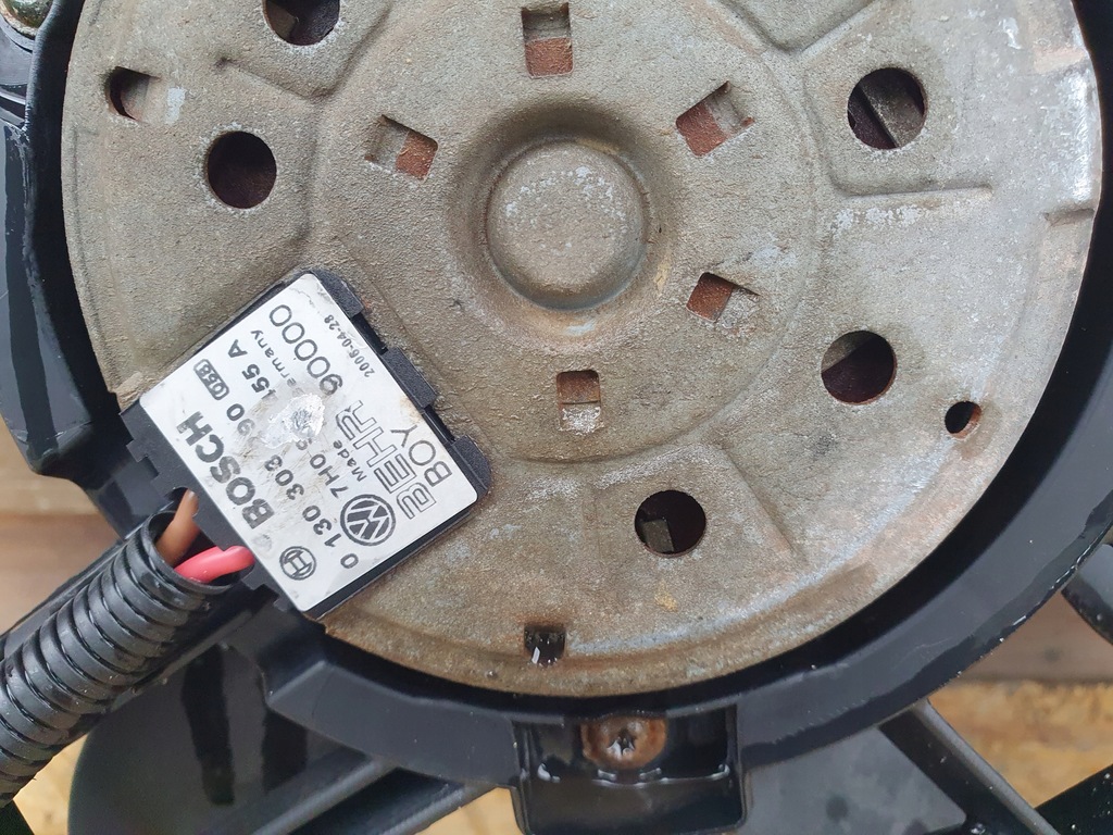 фото №5, Вентилятор корпус радіатора vw t5 7h0121201ch