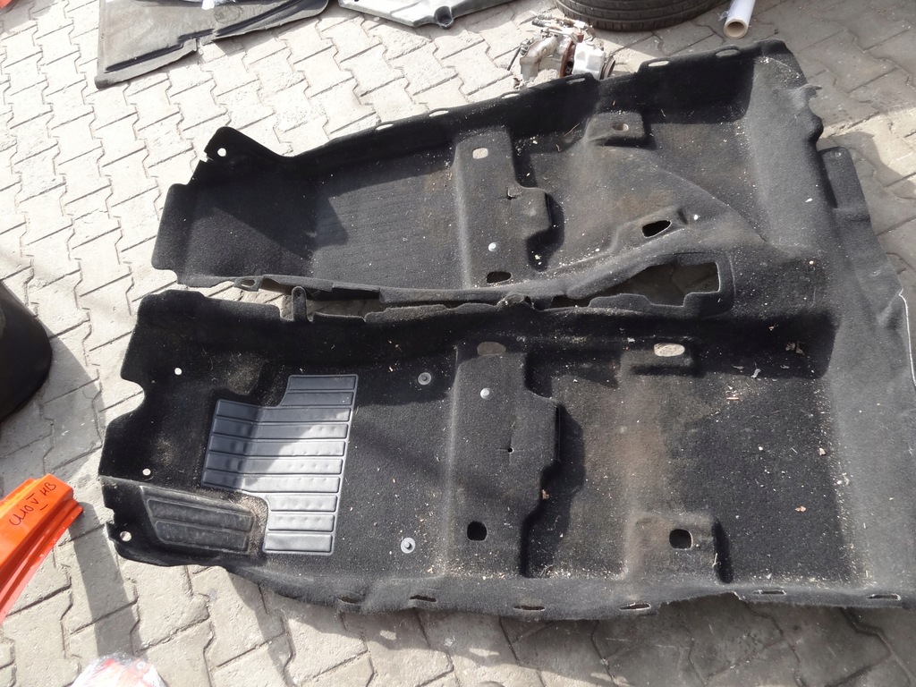 фото №1, Renault clio v 2019 хэтчбек обшивка коврик пол europa оригинал