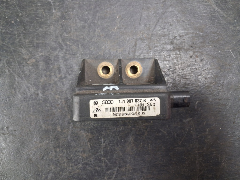 Купити Датчик esp audi a3 8l рестайлінг  1.9 tdi 1j1907637b