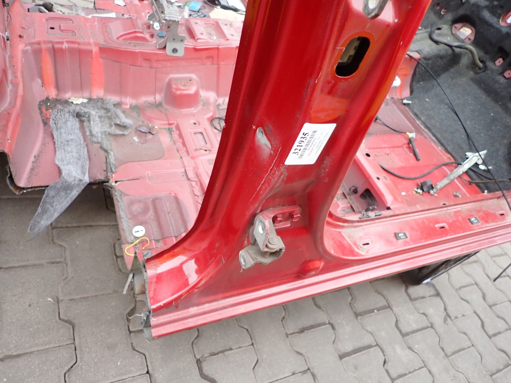 фото №5, Hyundai i30 i 07- kombi порог правый блок двигателя средний лак nd