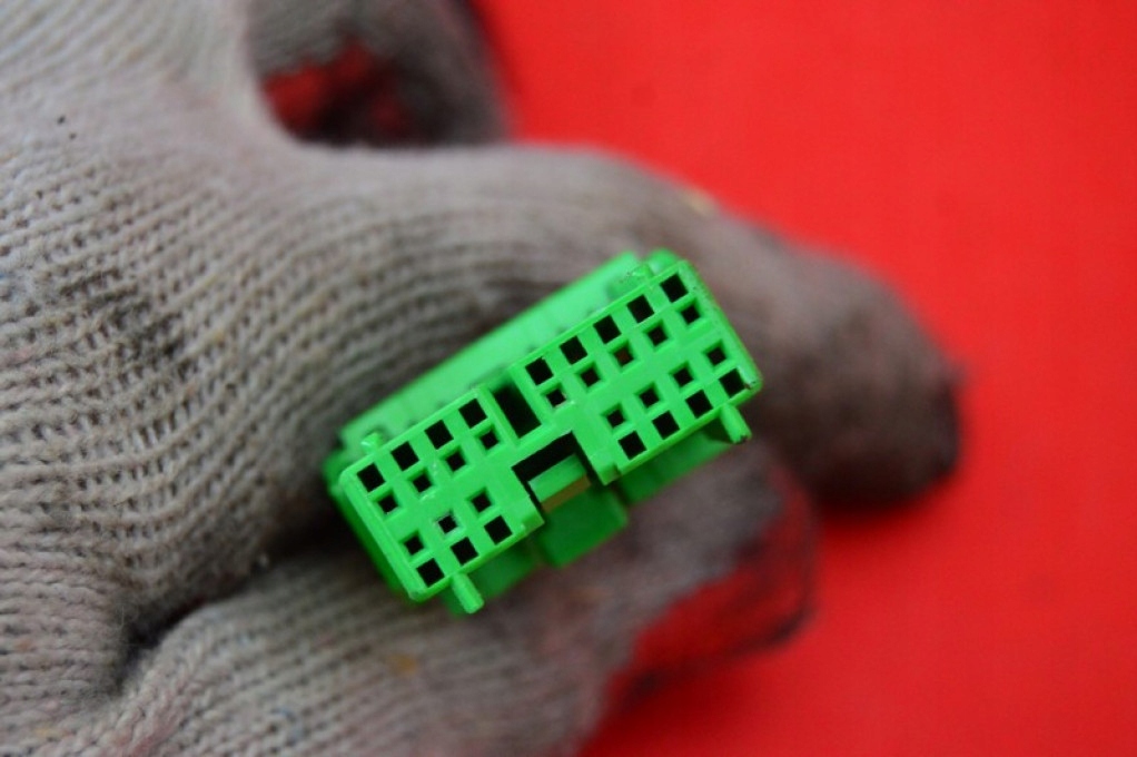 фото №6, Дзеркало праве 452-46 3303-008 eu volvo s60 1 i lift 04-09 8 pin