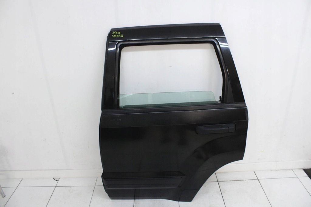 фото №1, Jeep cherokee wk 04r- дверь левая задние левый задняя