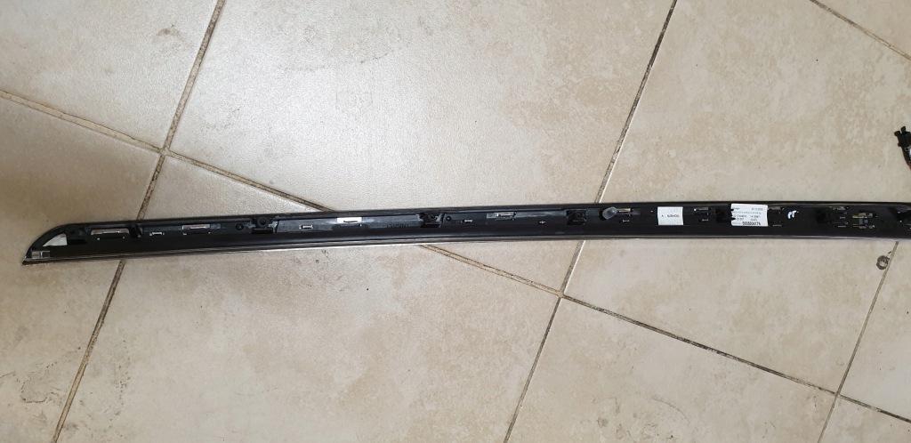 Молдинг декоративная дверь декоративная  drewno mercedes s w221 оригинальный номер европа Киев