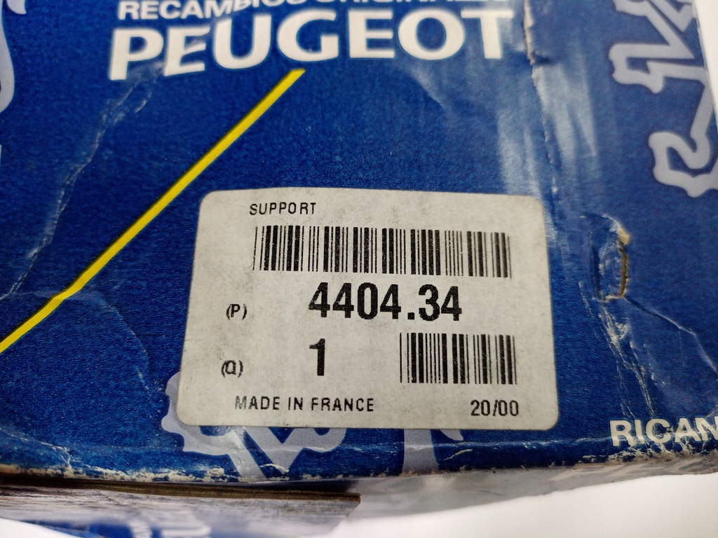 фото №5, Nowe oryg скоба тормозные правый перед peugeot 406 1.6 1.8 1.9 4404.34