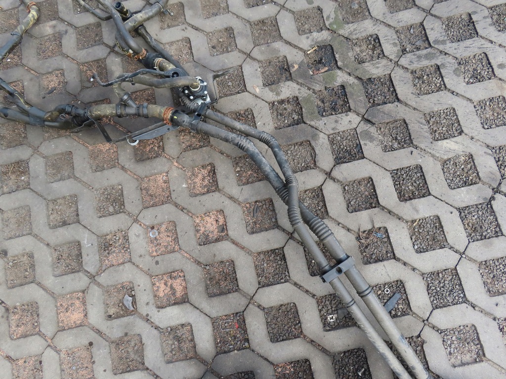 фото №5, Renault twingo iii fl 1.0 провода водяные