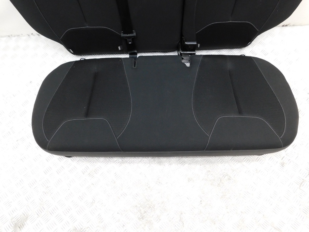 фото №12, Сиденья заднее сиденье обшивки комплект - citroen ds3 10-16