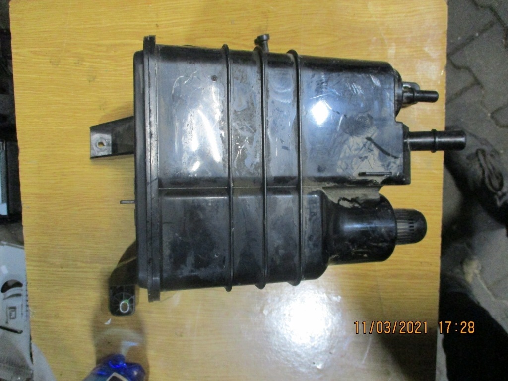 фото №1, Фильтр угольный vw touareg 7p0201801