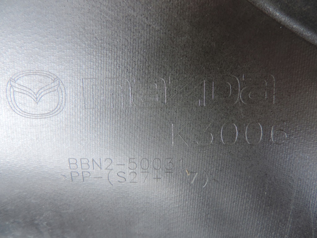 Mazda 3 sport 2009 2010 2011 передний бампер Оригинал