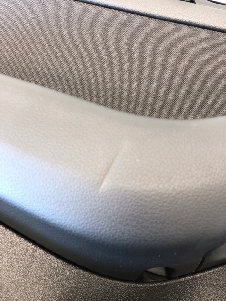 фото №4, Обшивка дверь левый задняя audi q5 8r